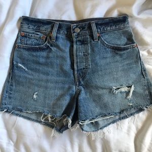 Levi’s jean wedgie short